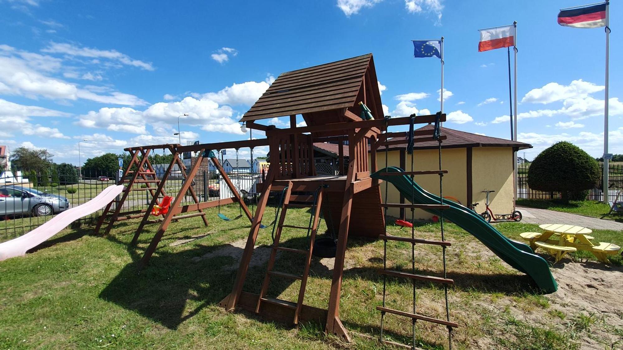 Camping Klif-Nowe Klimatyzowane Domki, 400M Od Centrum Rewala, 30M Od Morza Trzęsacz Exterior foto